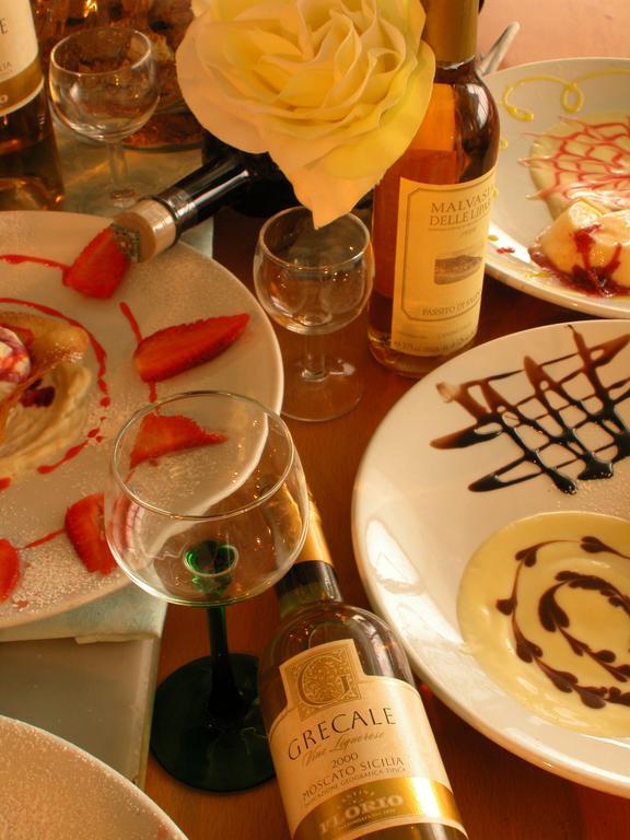 Hotel Il Cavaliere Nero Tirrenia Εξωτερικό φωτογραφία