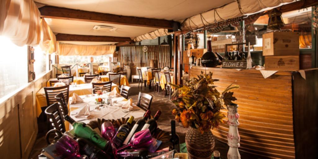 Hotel Il Cavaliere Nero Tirrenia Εξωτερικό φωτογραφία